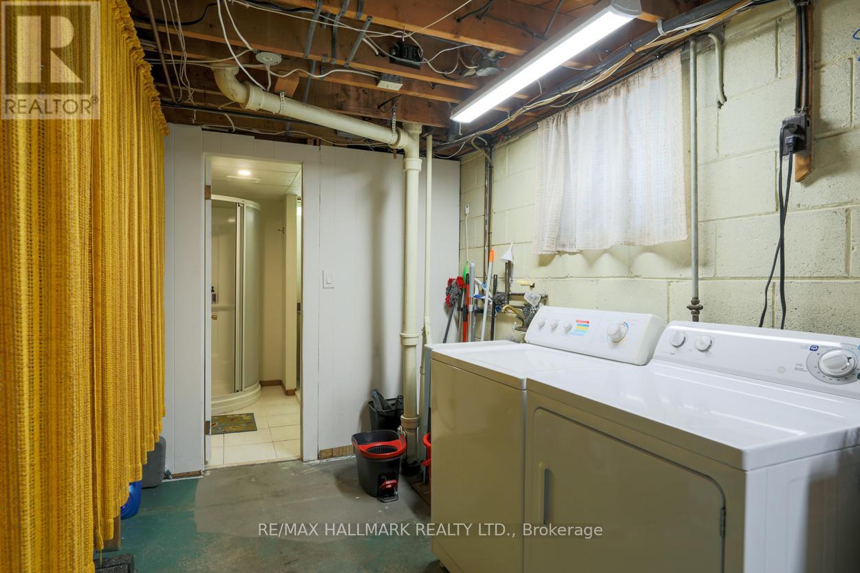 12 TRINNELL BOULEVARD - 17