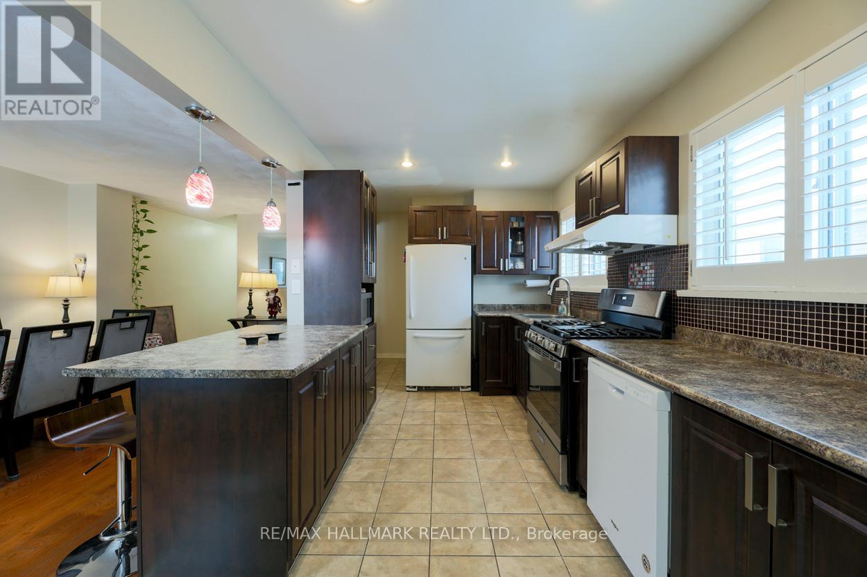 12 TRINNELL BOULEVARD - 4