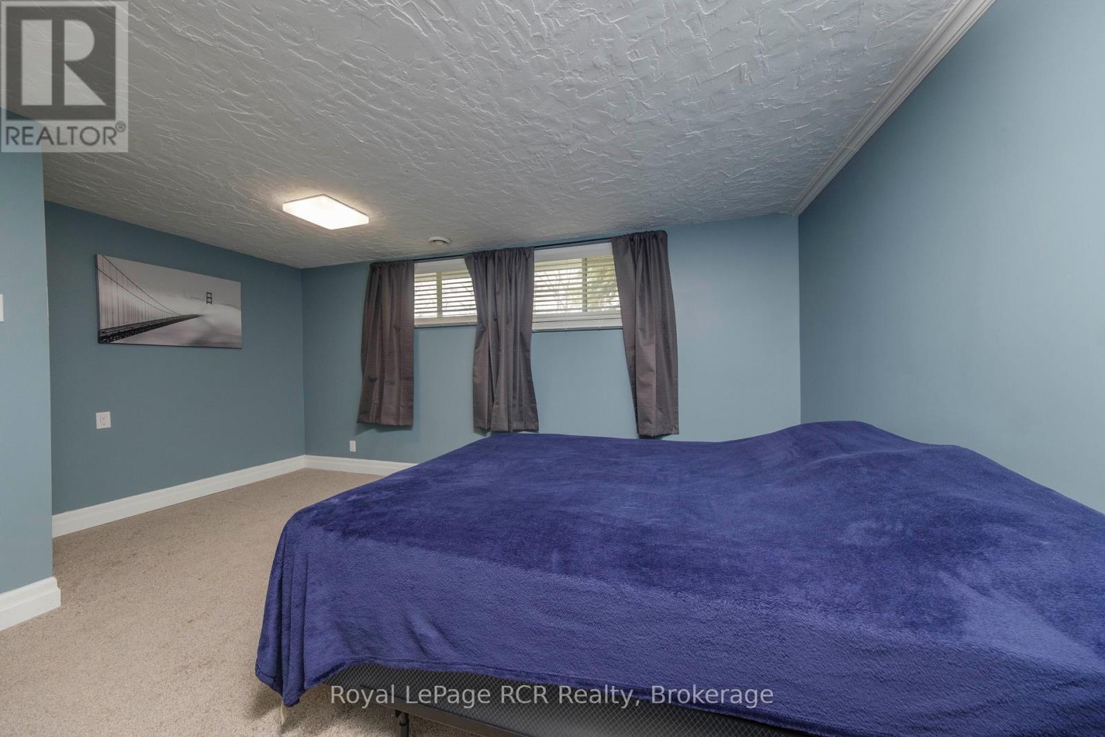 383 WELLINGTON STREET - 36