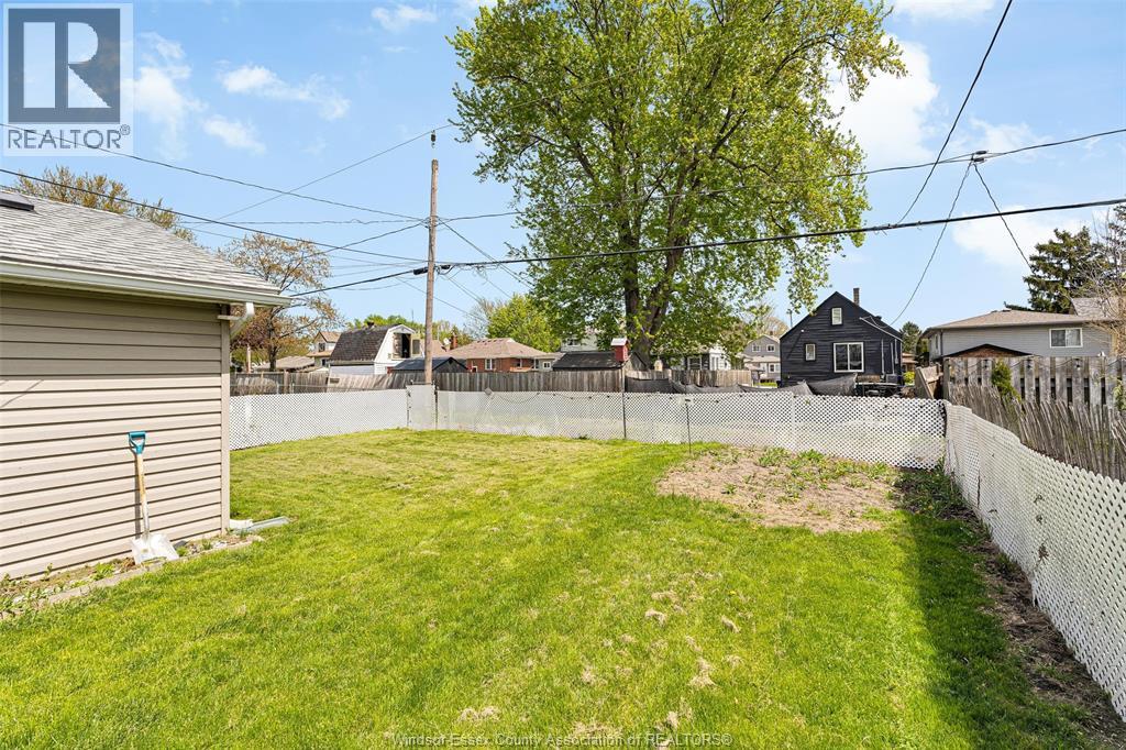 930 ST. PIERRE STREET, Tecumseh, Ontario, N8N1Z8 — Photo 10