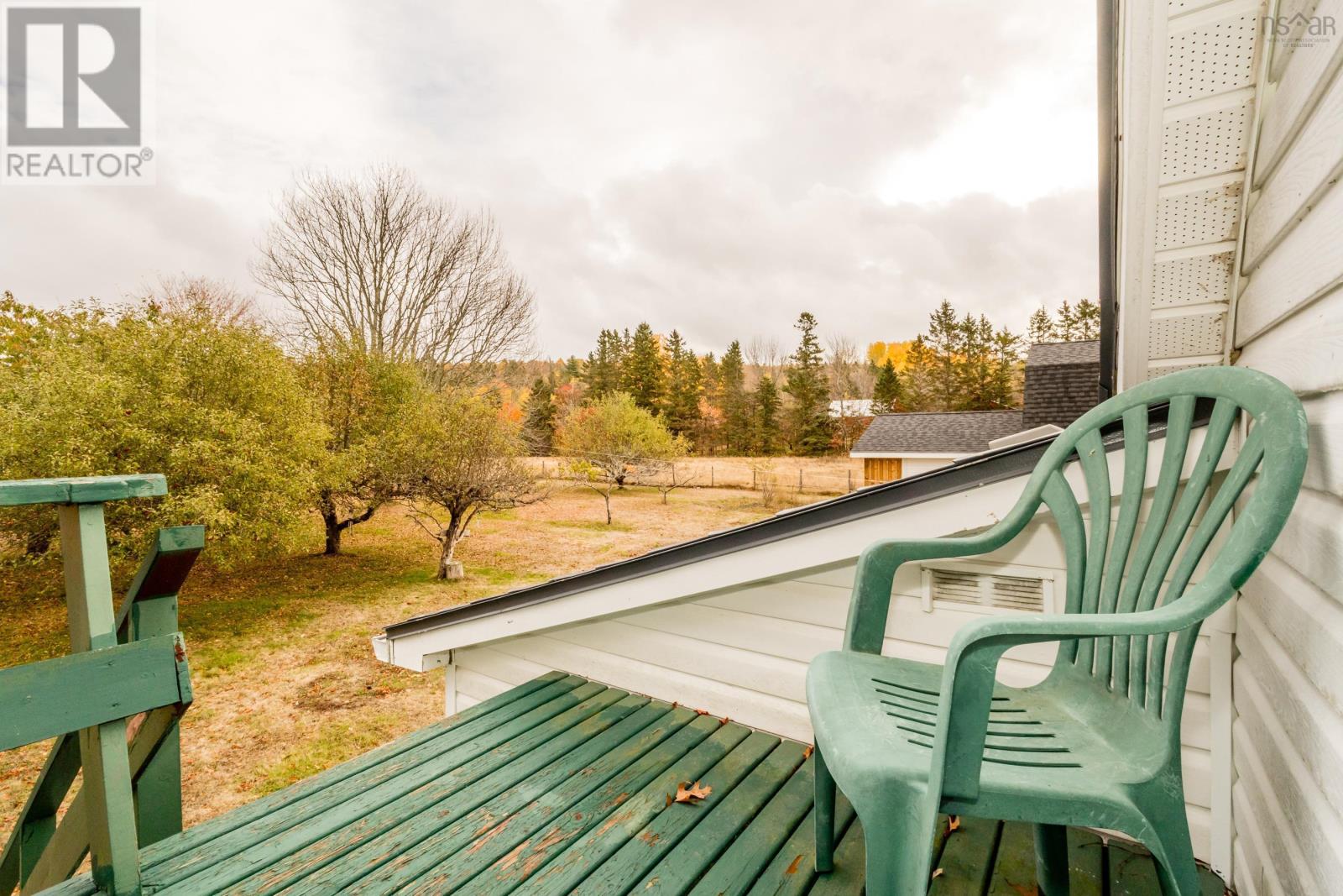 1546 Spurr Road - 22