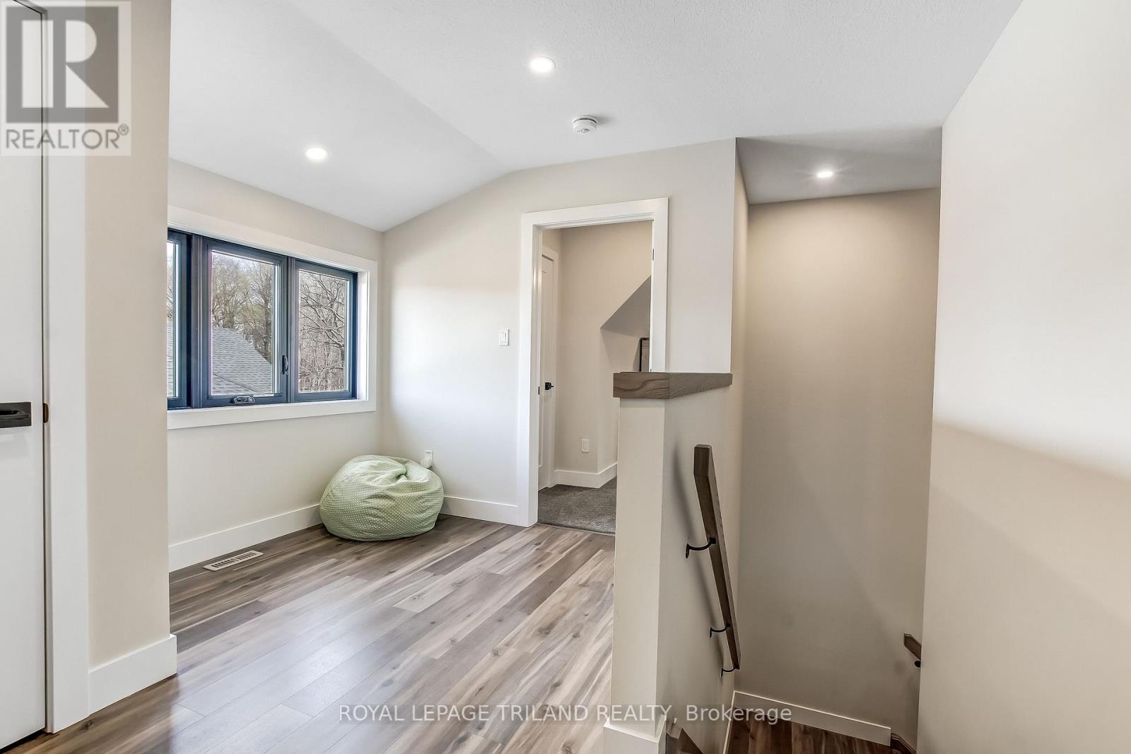 148 OLD FIELD LANE — photo 24