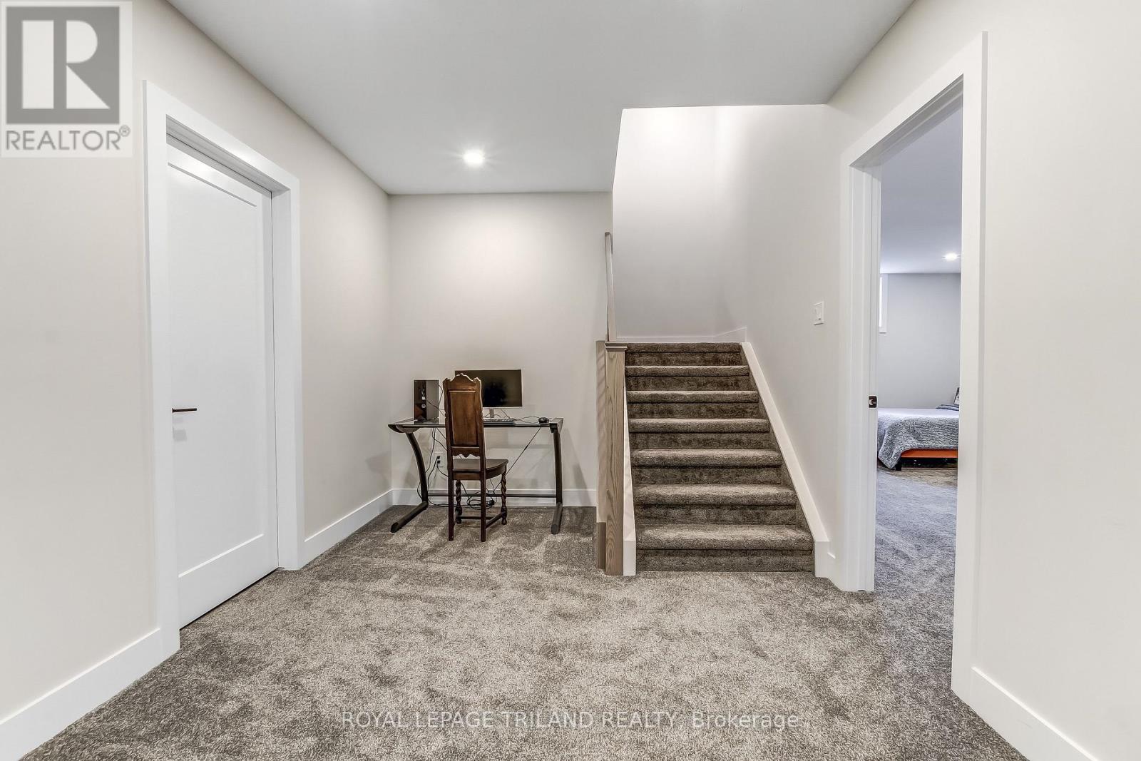 148 OLD FIELD LANE — photo 30