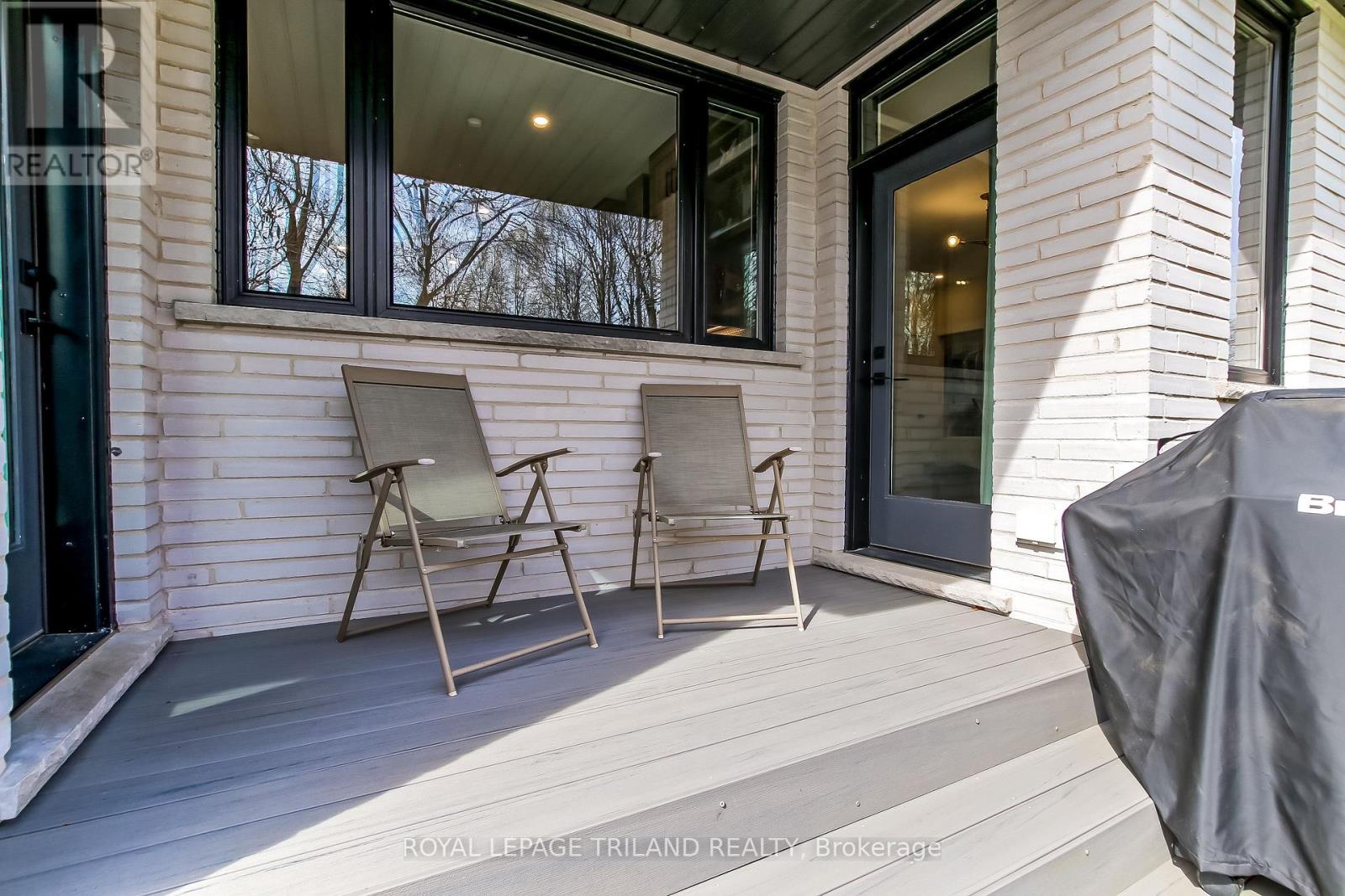 148 OLD FIELD LANE — photo 41