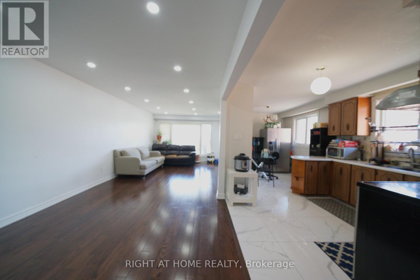 73 BUCKLAND ROAD — photo 6