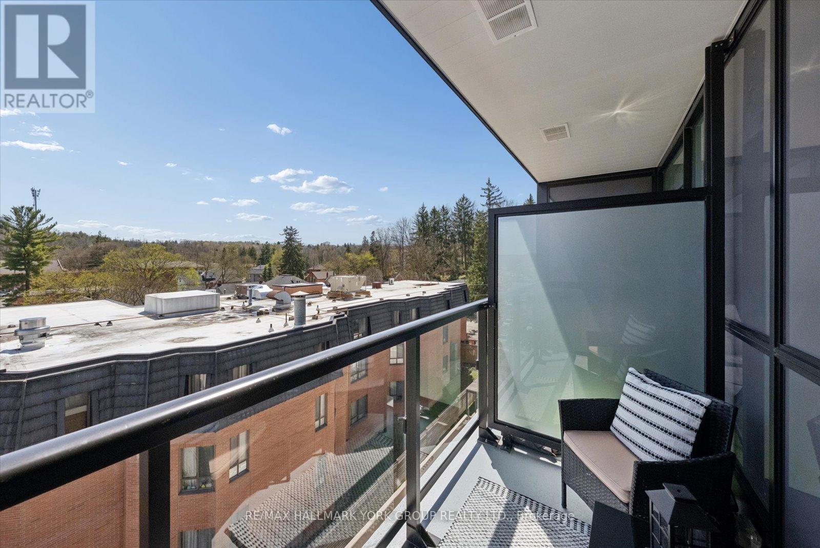 #515 50 ANN STREET - 23