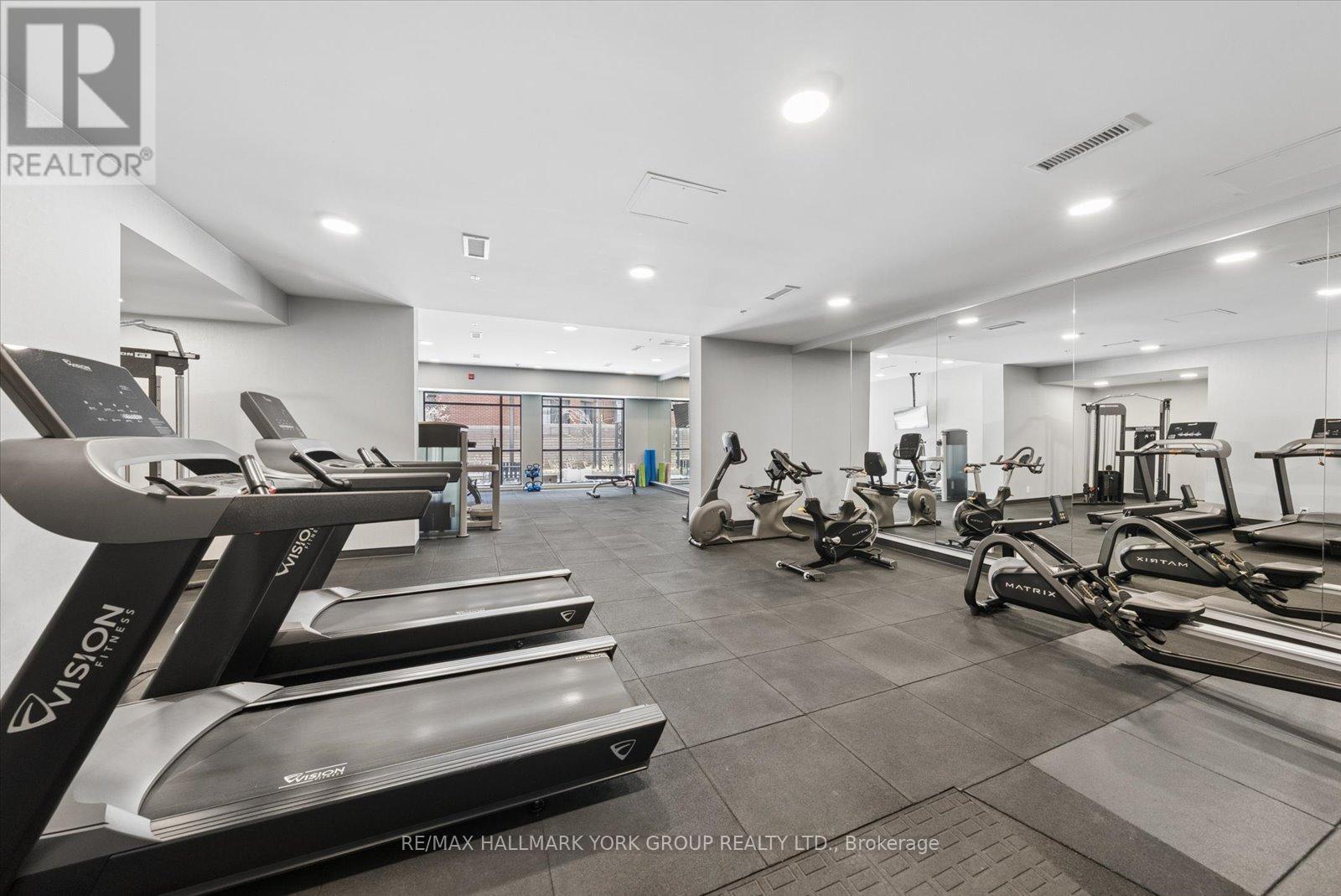#515 50 ANN STREET - 38