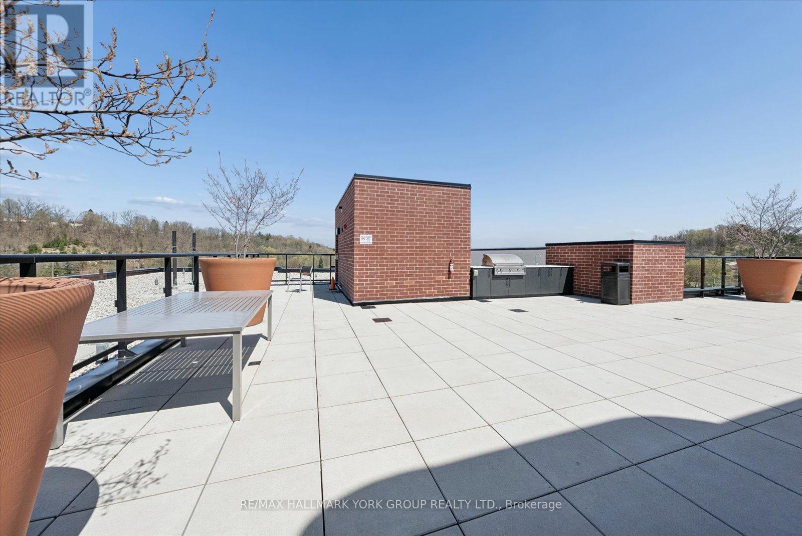 #515 50 ANN STREET - 41