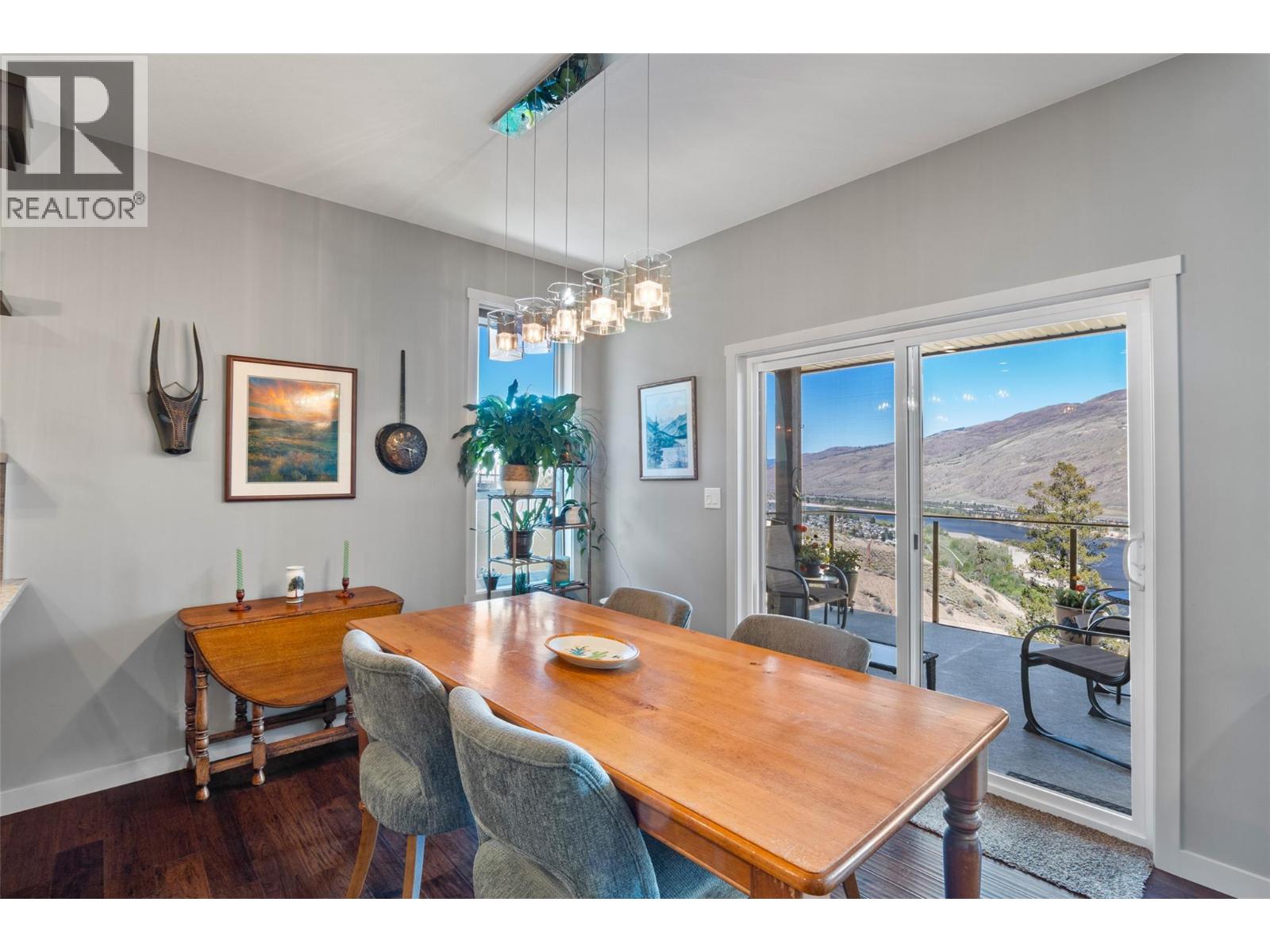 2190 Doubletree Crescent - 10