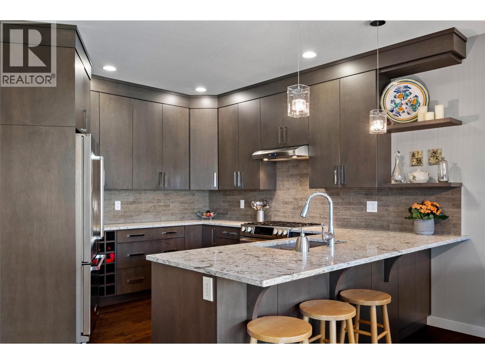 2190 Doubletree Crescent - 5