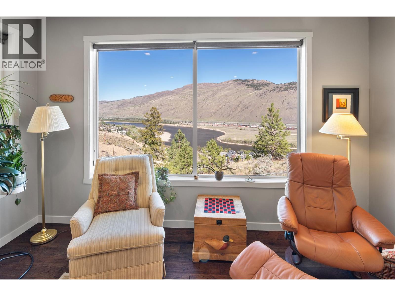 2190 Doubletree Crescent - 14