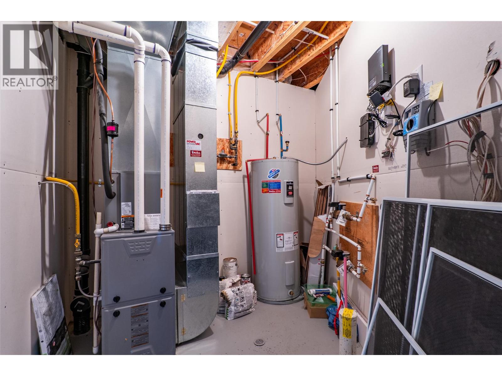 2190 Doubletree Crescent - 33