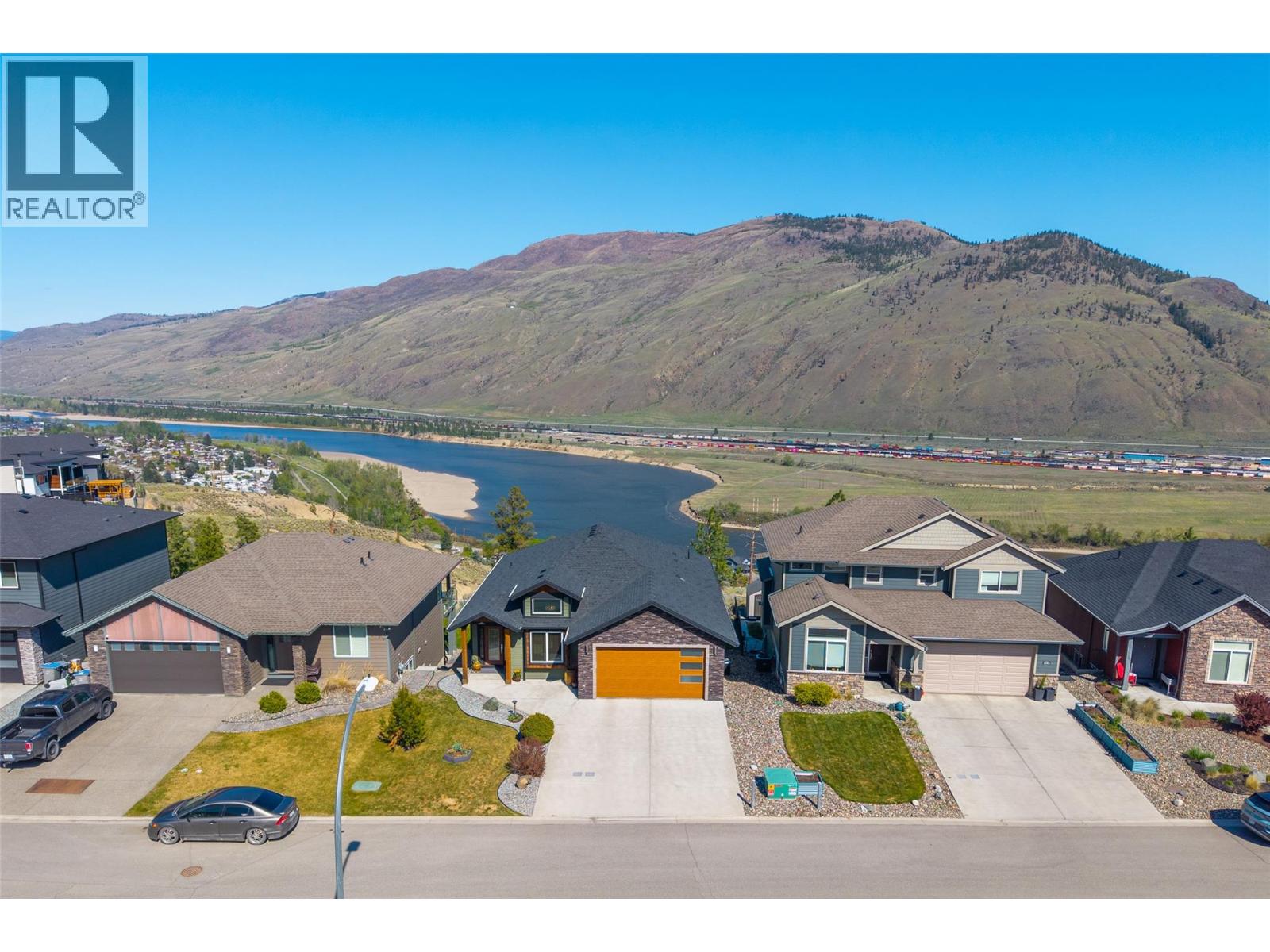 2190 Doubletree Crescent - 51