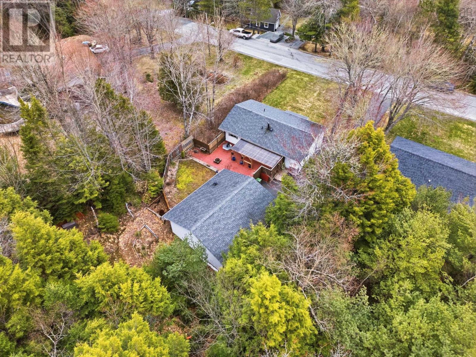 Property 33 of 45 of 114 Charleswood Drive