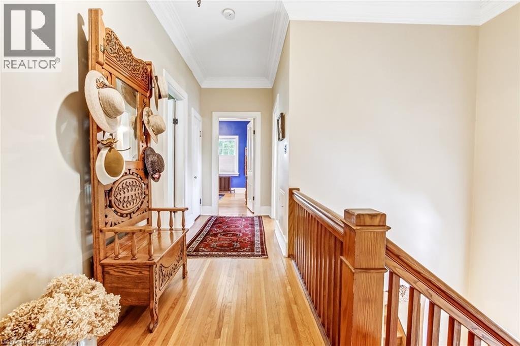 138 ST. JAMES Street S - 24