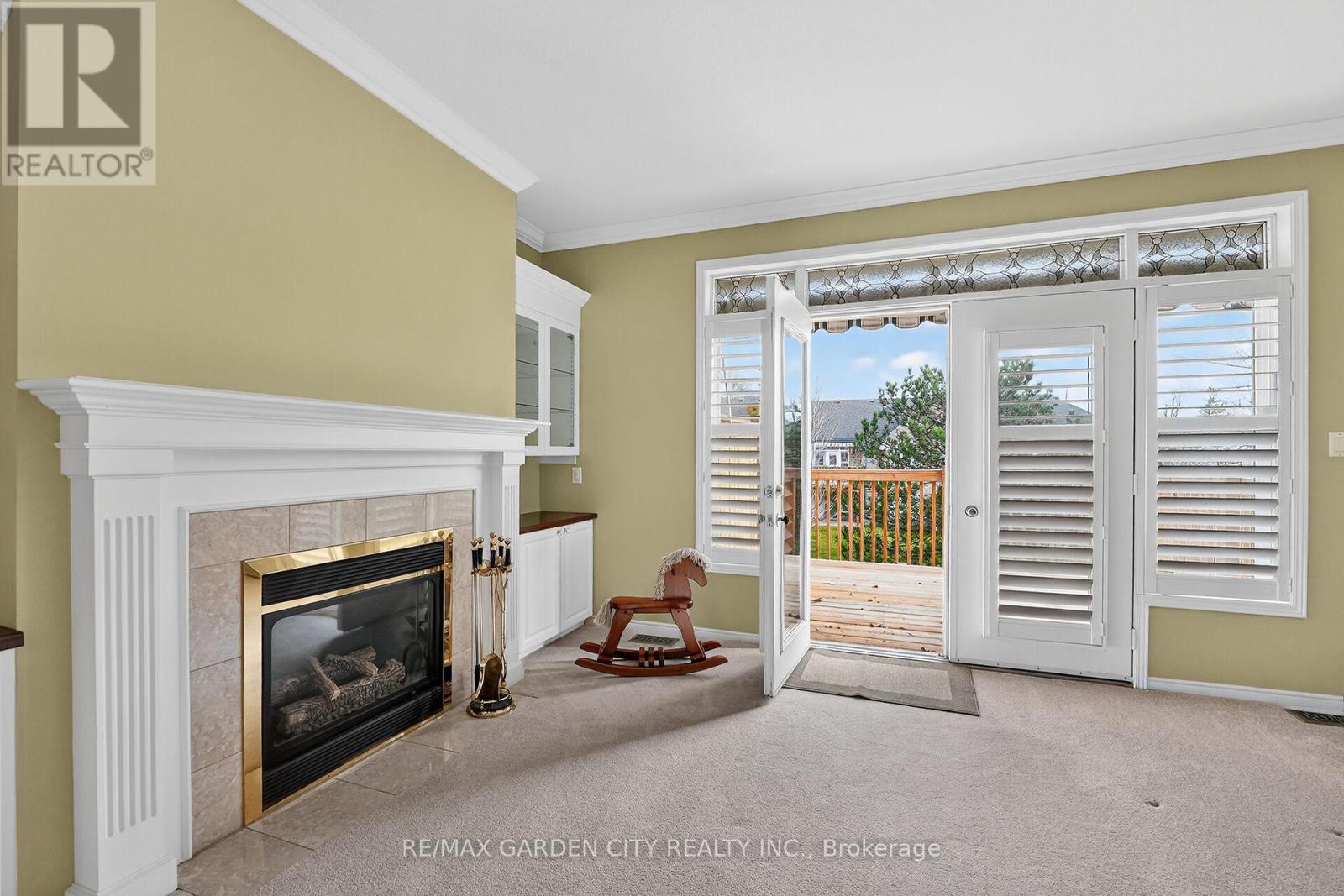 #39 121 GLEN MORRIS DRIVE - 13