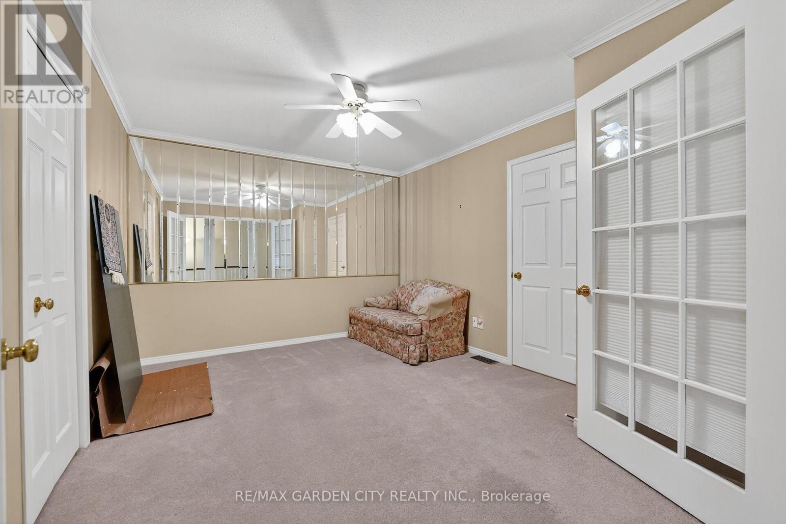 #39 121 GLEN MORRIS DRIVE - 20