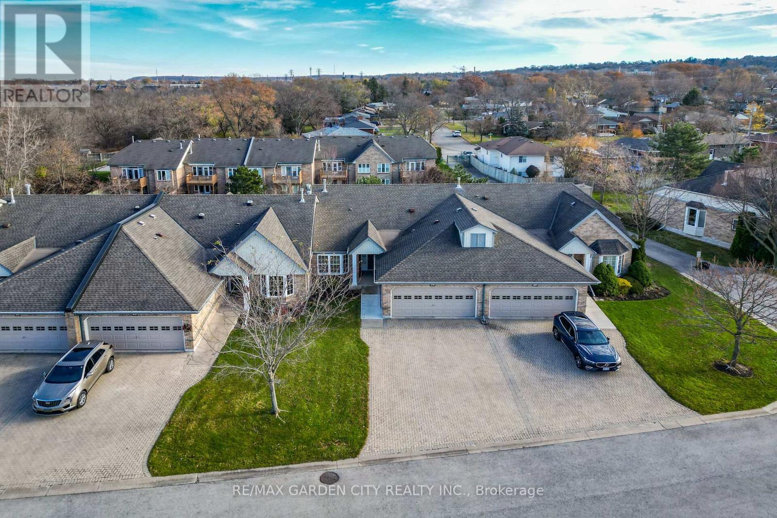 #39 121 GLEN MORRIS DRIVE - 40