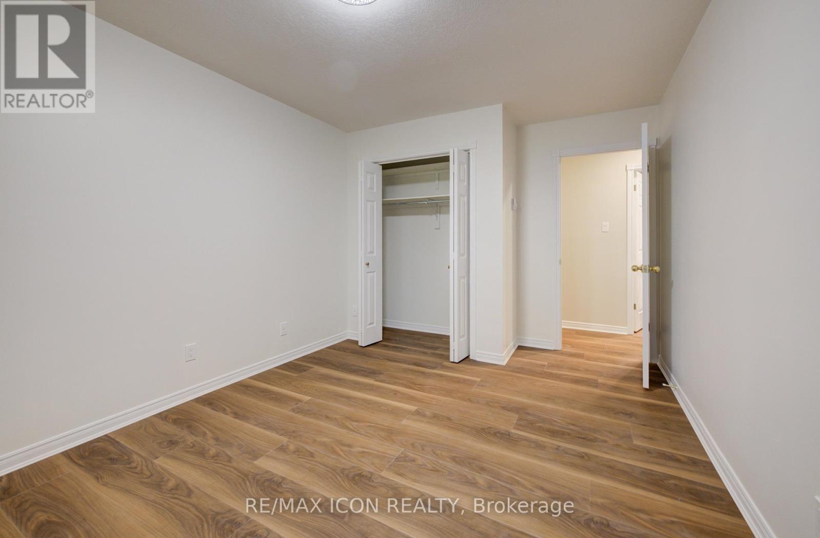#105 440 DURHAM STREET W - 16