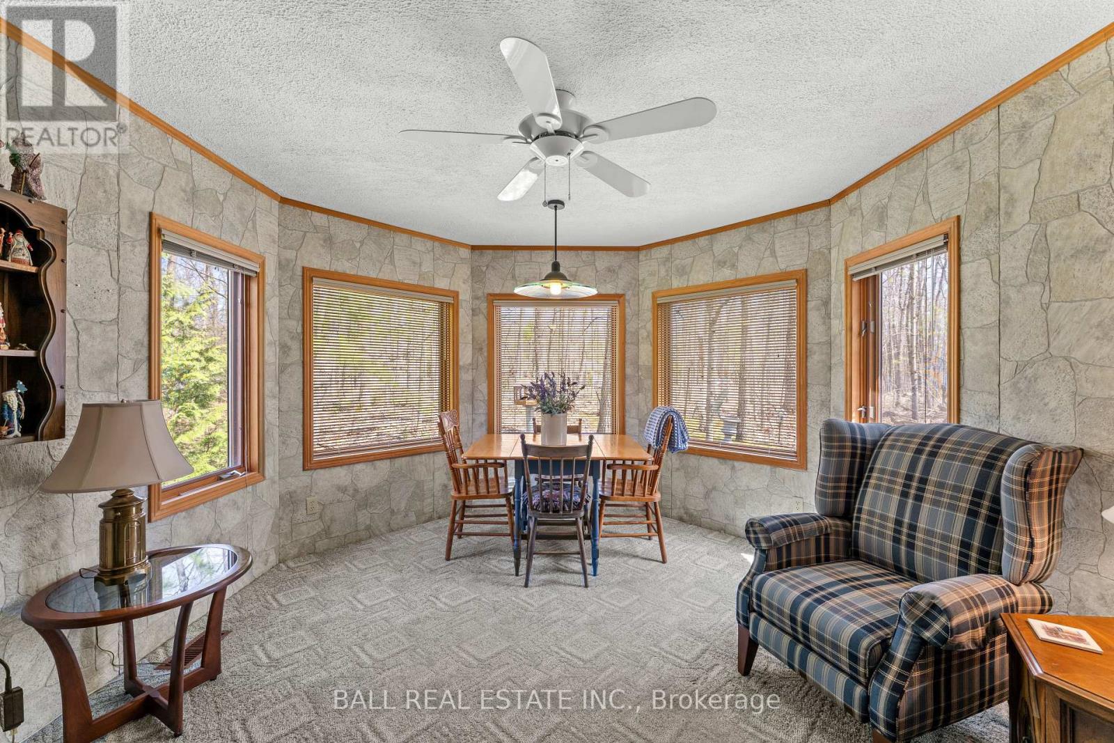 48 STANLEY DRIVE - 25