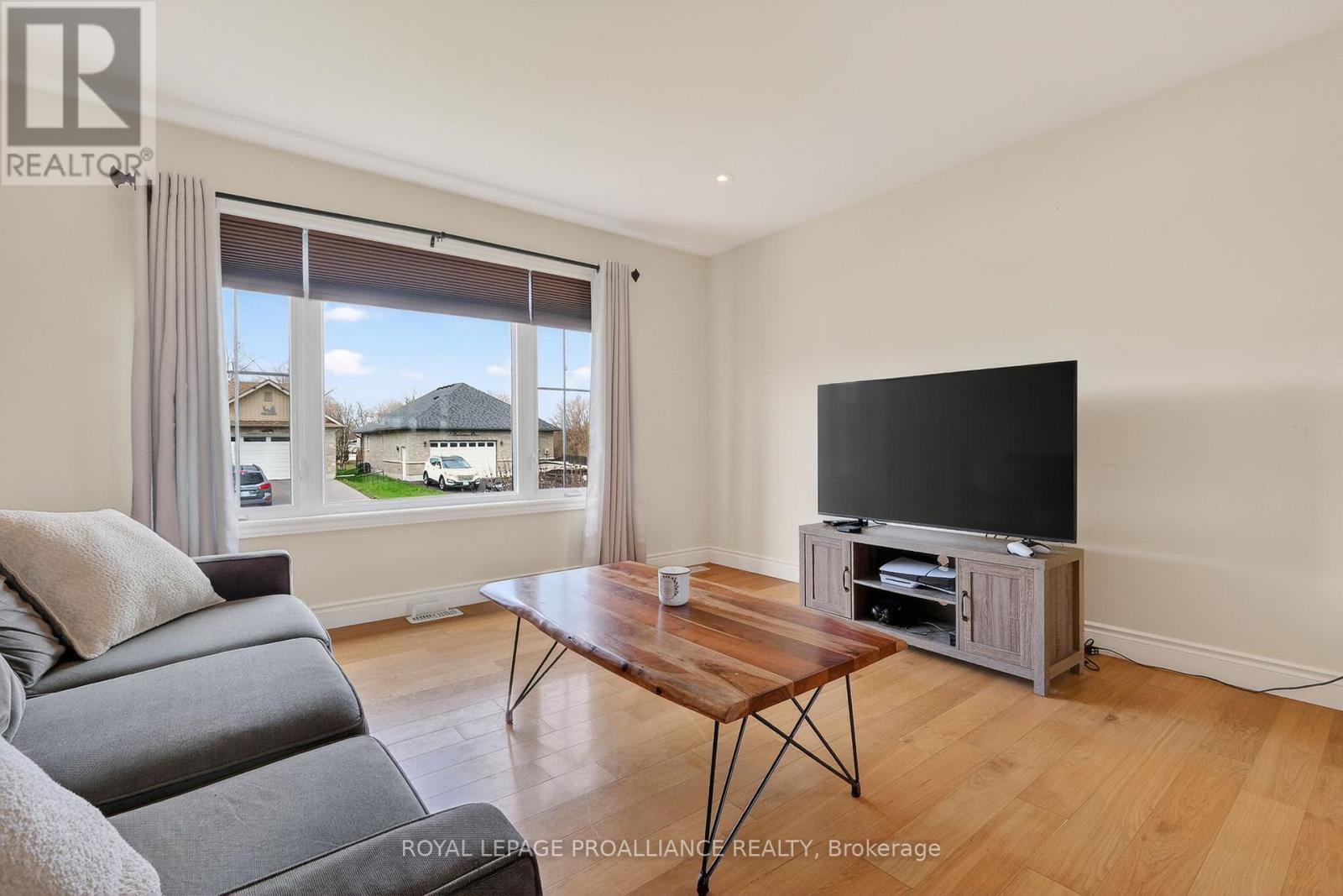 47 ARTHUR STREET — photo 13