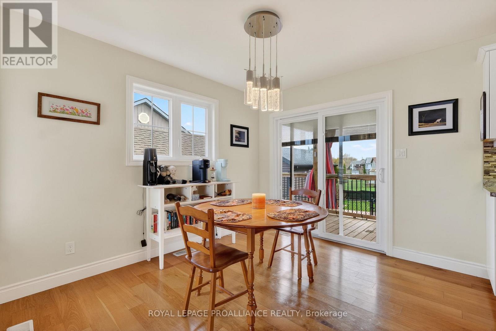 47 ARTHUR STREET — photo 22