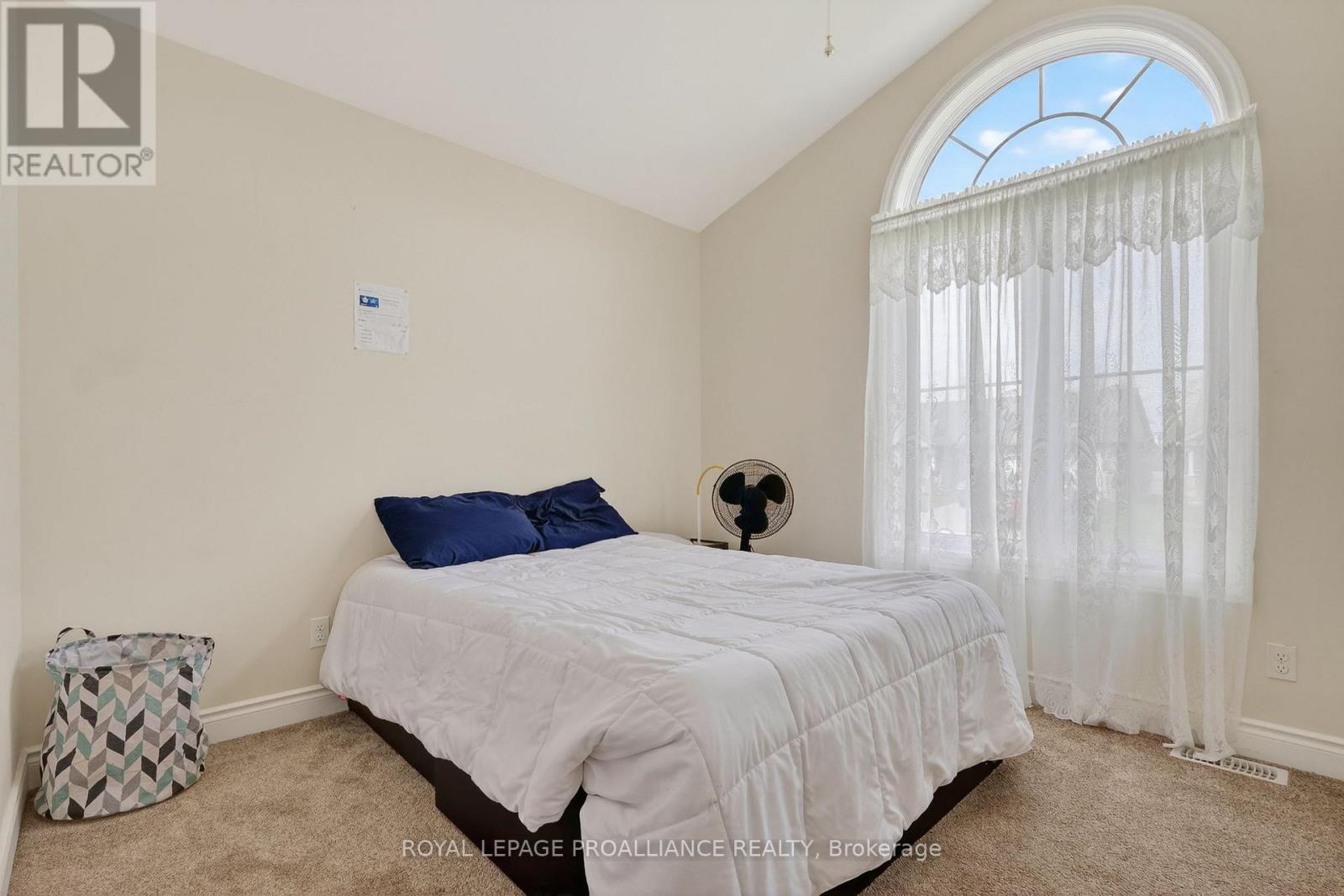 47 ARTHUR STREET — photo 24