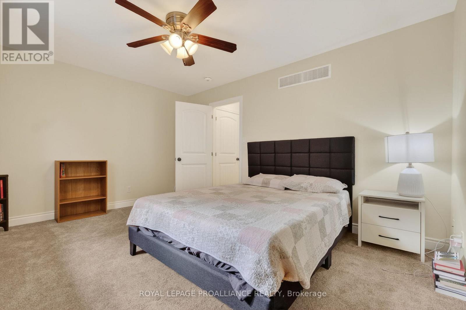 47 ARTHUR STREET — photo 32