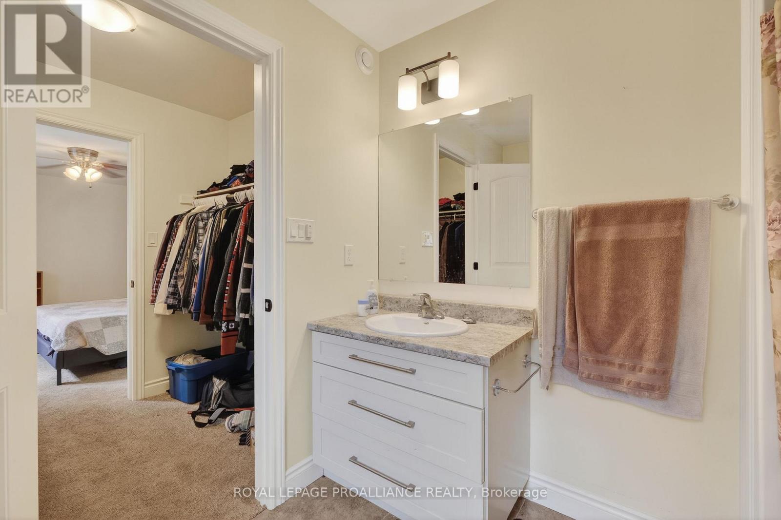 47 ARTHUR STREET — photo 36