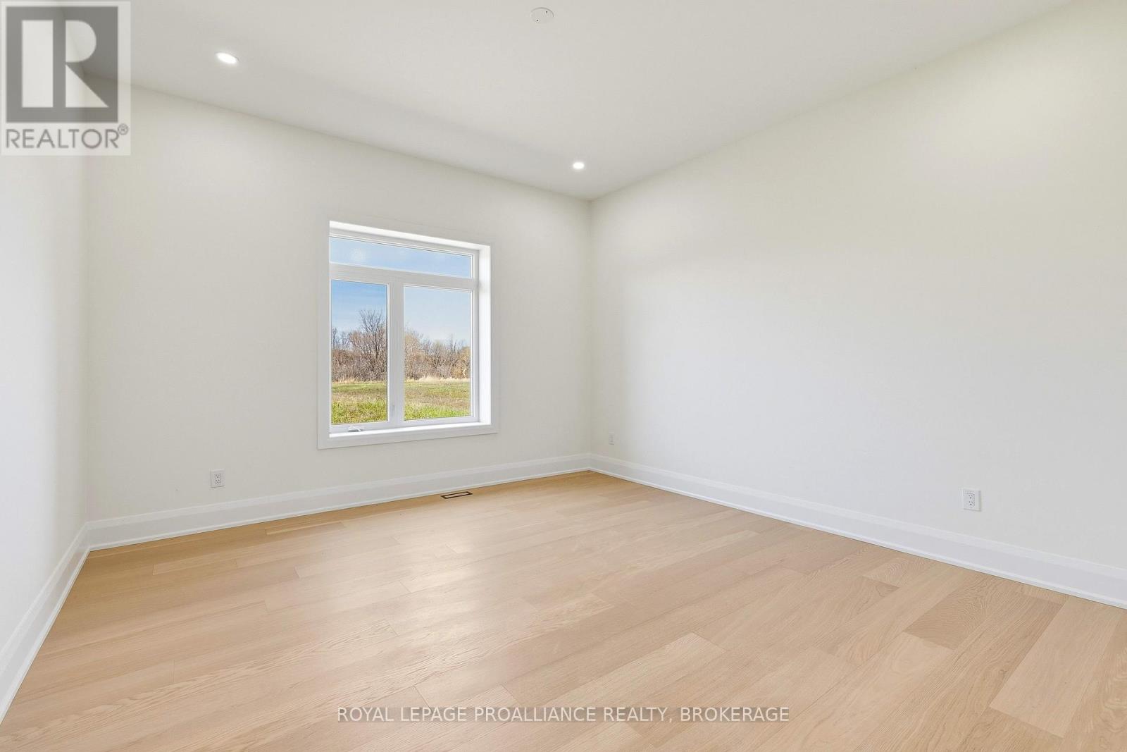 130 HINEMAN STREET — photo 17