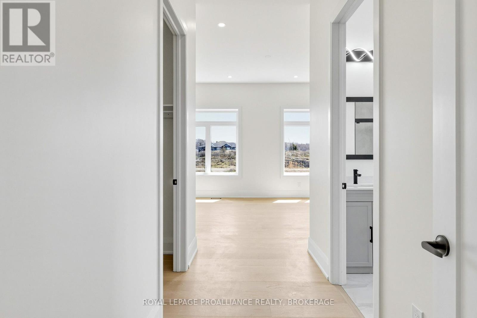 130 HINEMAN STREET — photo 21