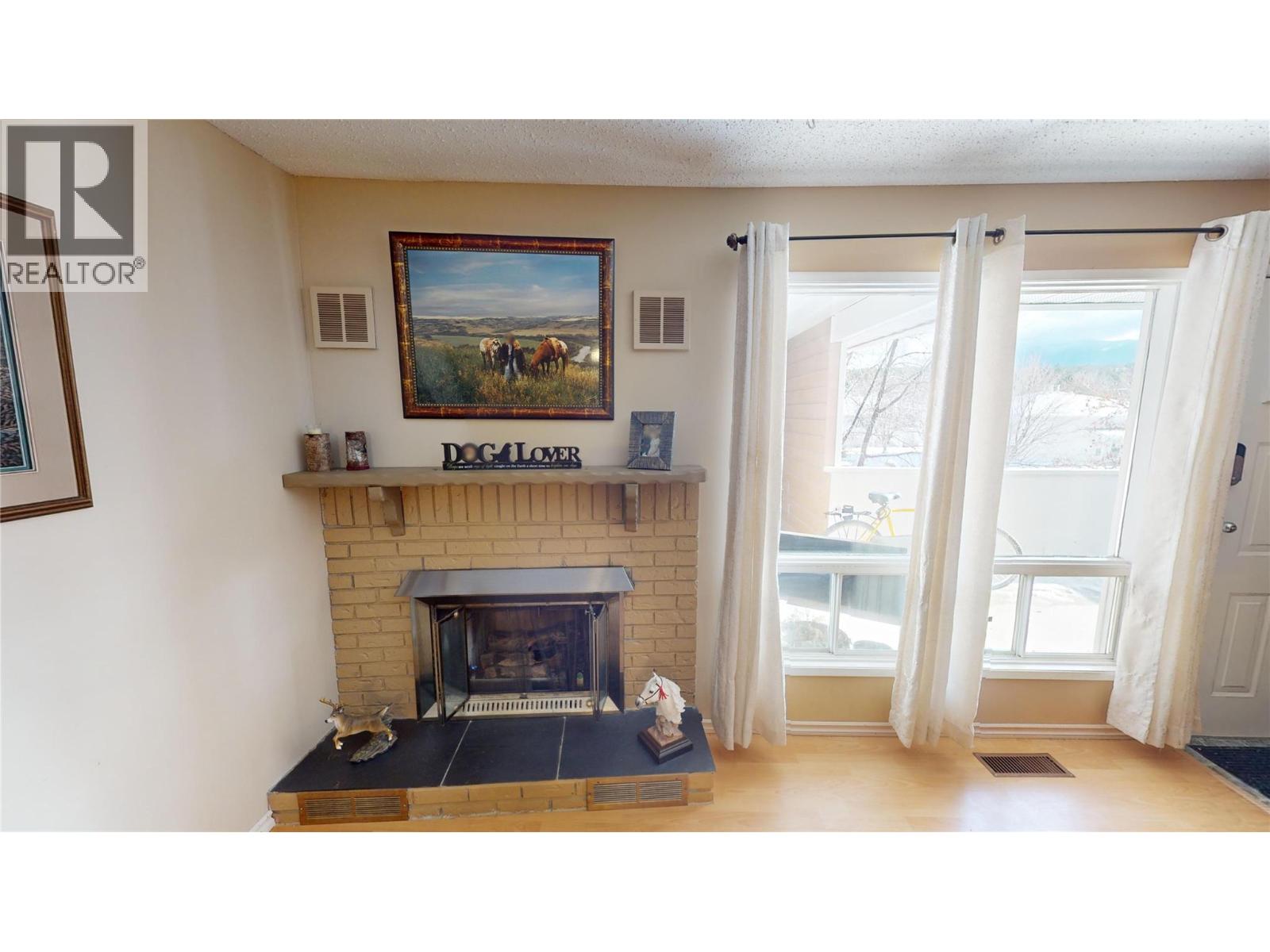 #209 2365 12th Street N - 4