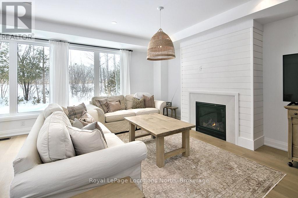 Living Room With Gas Fireplace