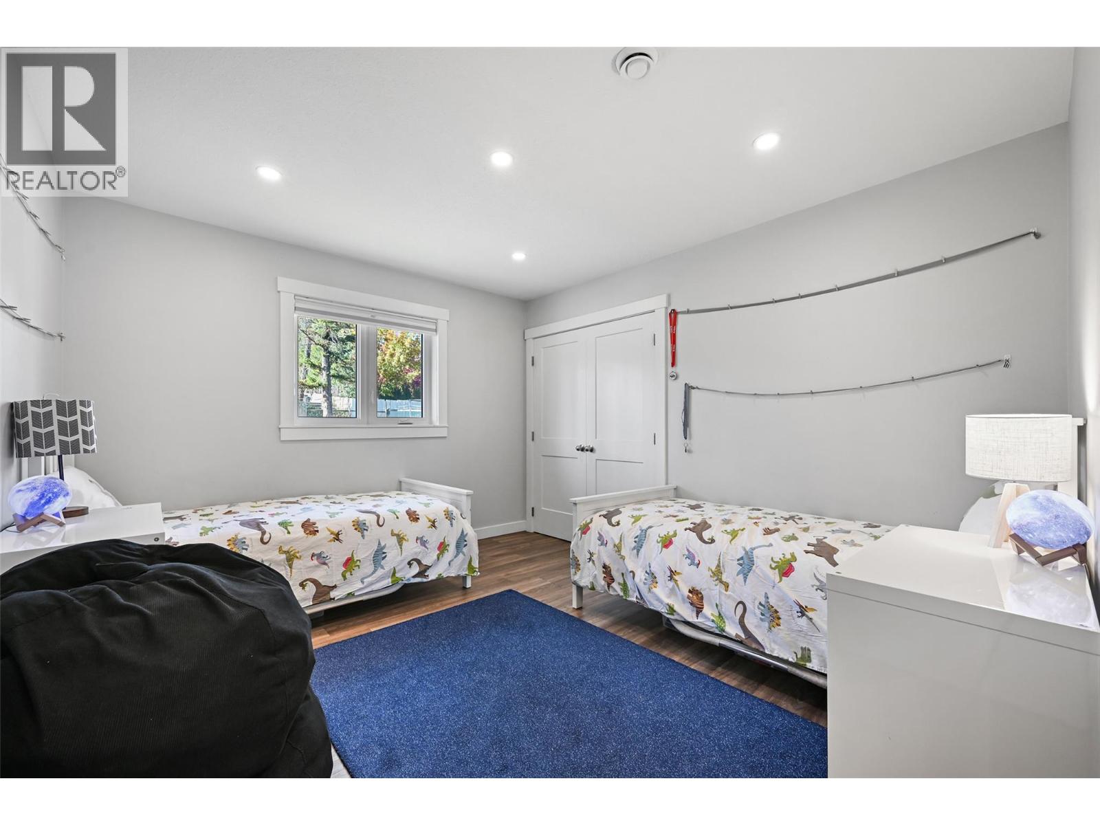 208 7TH Avenue - 18