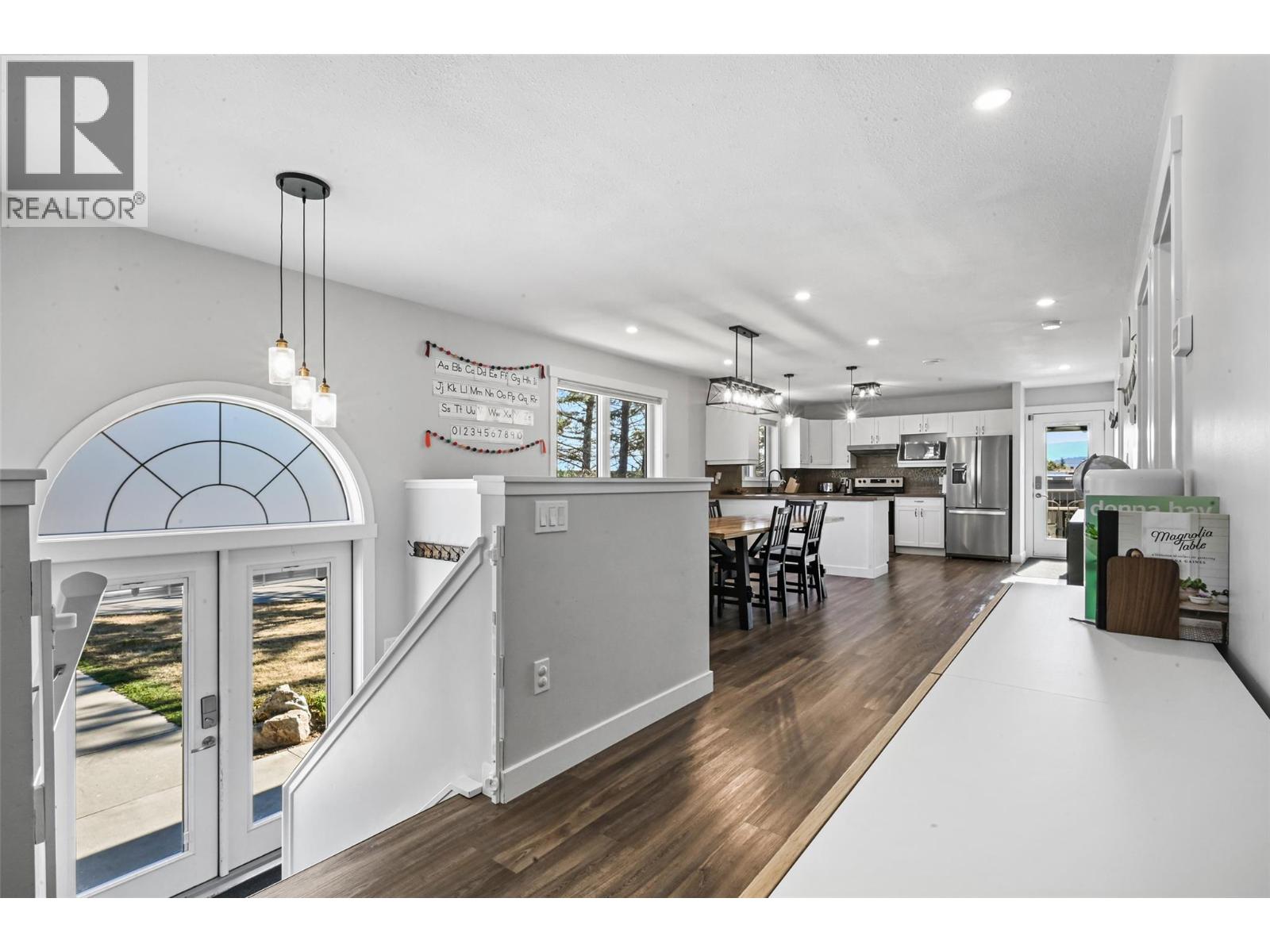 208 7TH Avenue - 4