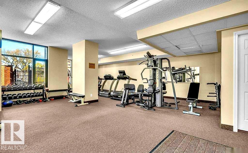 3 9026 Jasper Ave AV NW - 40