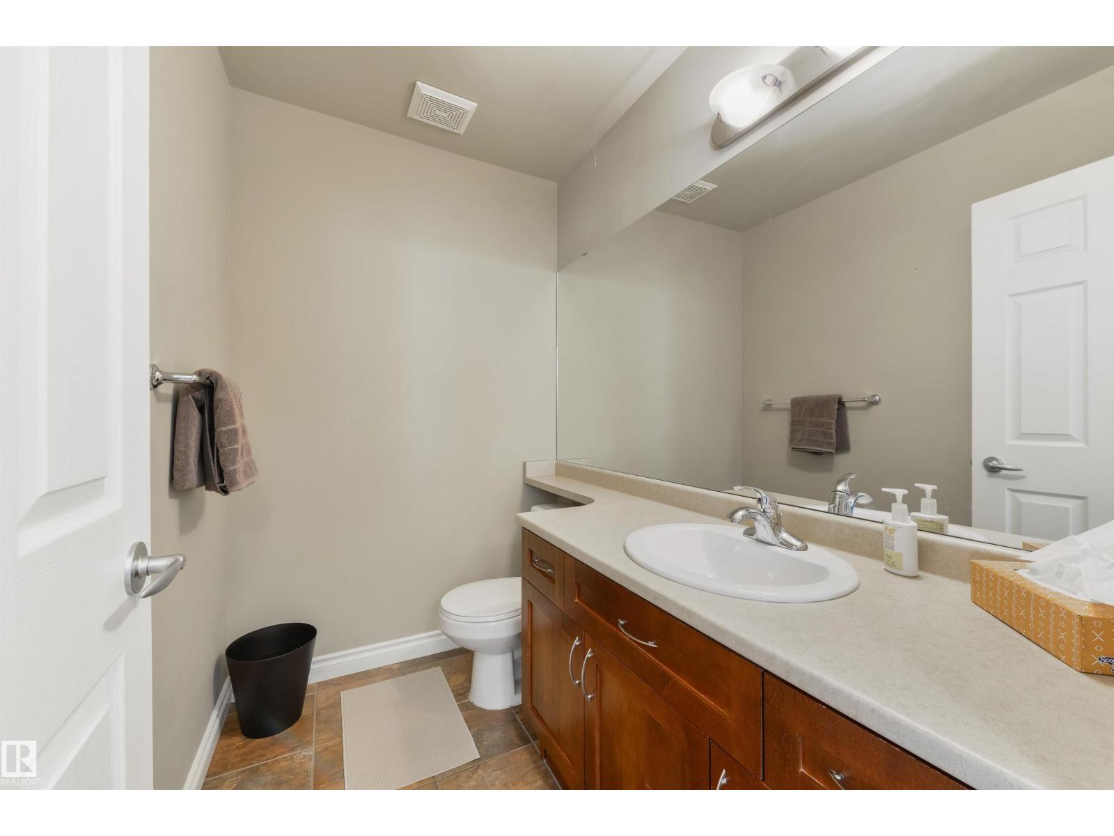 3 9026 Jasper Ave AV NW - 5