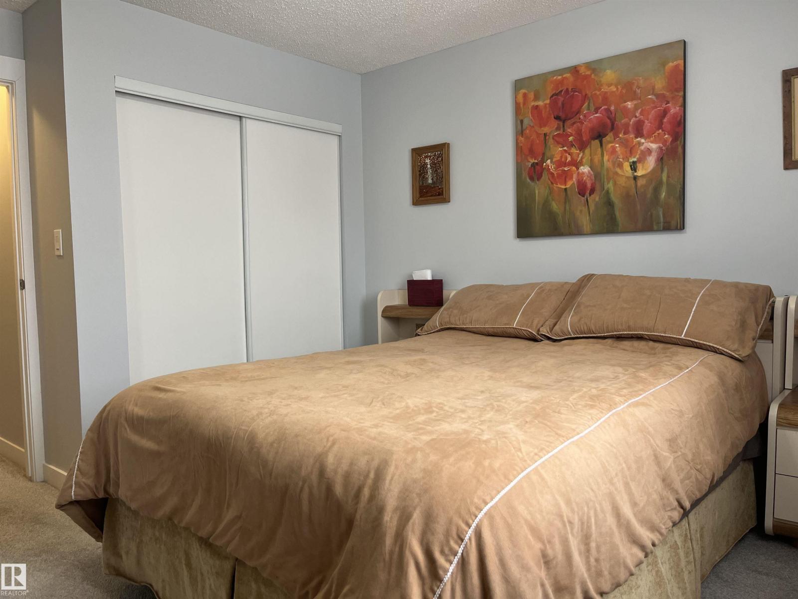 #302 17467 98A AV NW - 19