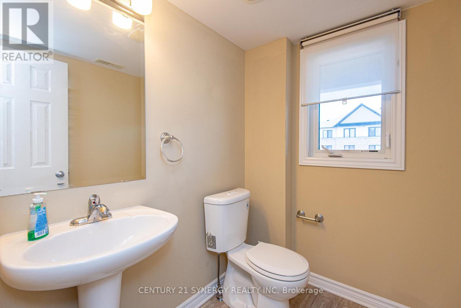 2 Bed, 3 Bath House for Rent in Ottawa – 2228 TENTH LINE ROAD, Ottawa – MLS# X13052328 - Image 36