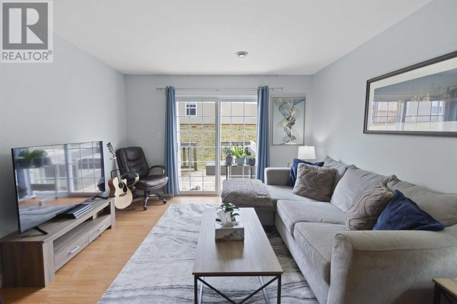 #8 17 Heatherway Drive - 2