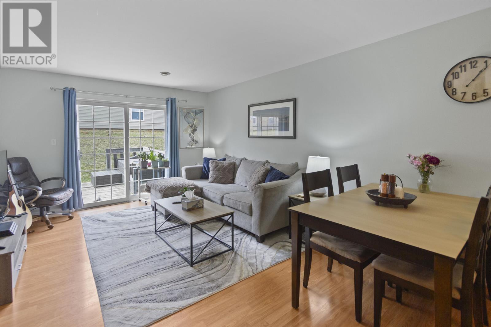 #8 17 Heatherway Drive - 3