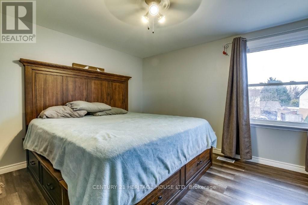 1 MASSEY DRIVE - 20