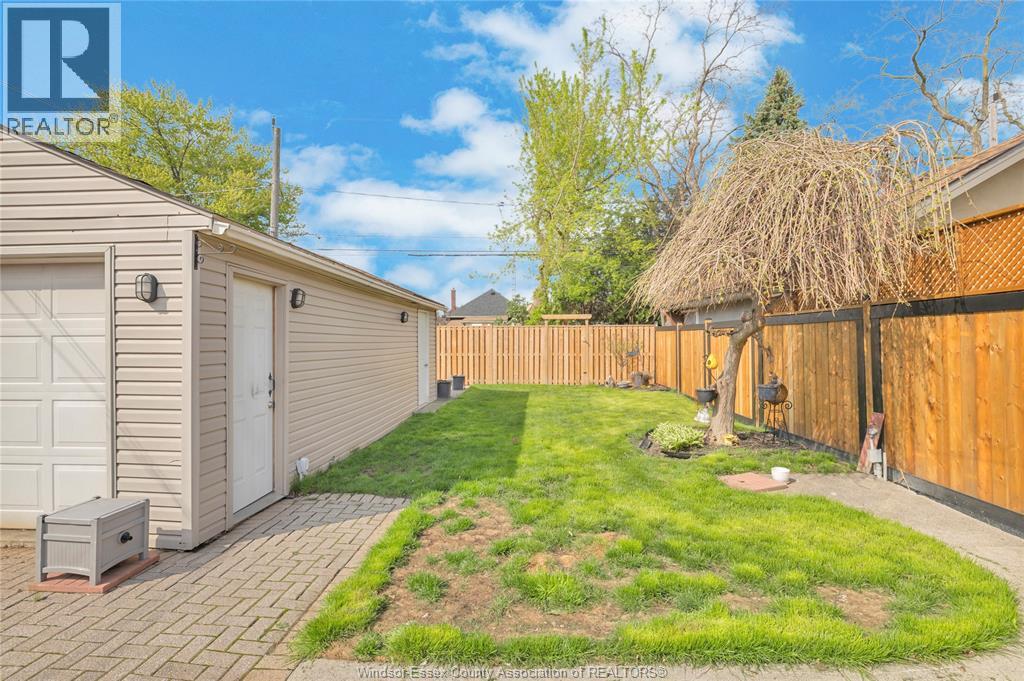 1515 PARENT AVENUE, Windsor, Ontario, N8X4J8 — Photo 36