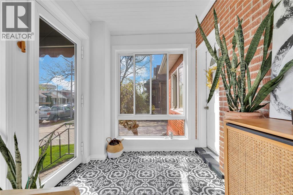 1515 PARENT AVENUE, Windsor, Ontario, N8X4J8 — Photo 6