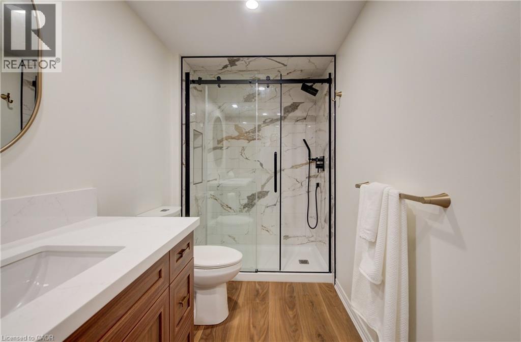 #105 440 DURHAM Street W - 18