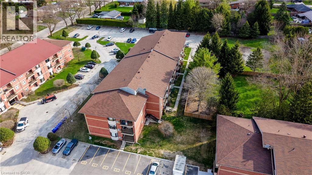 #105 440 DURHAM Street W - 24