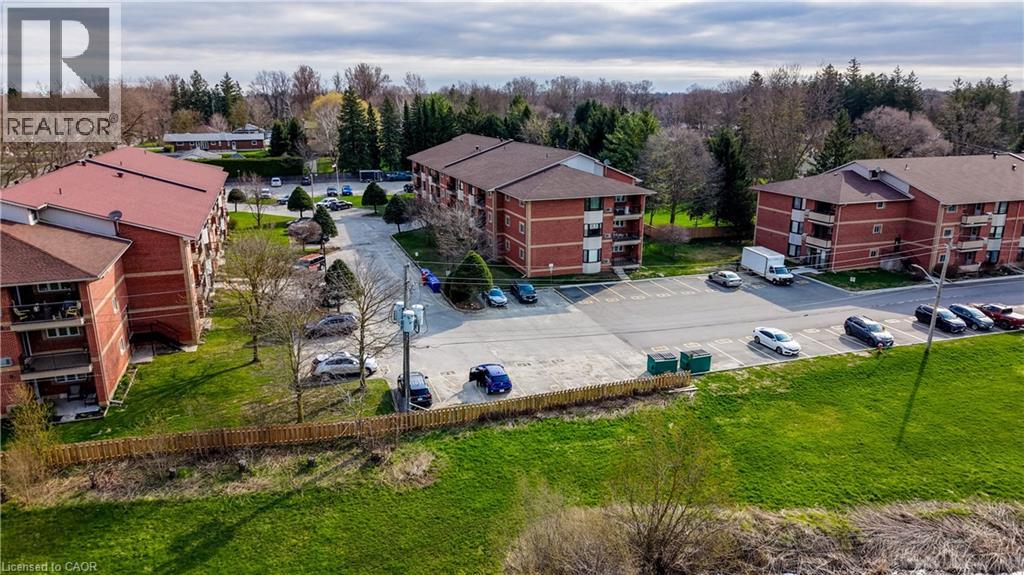 #105 440 DURHAM Street W - 21