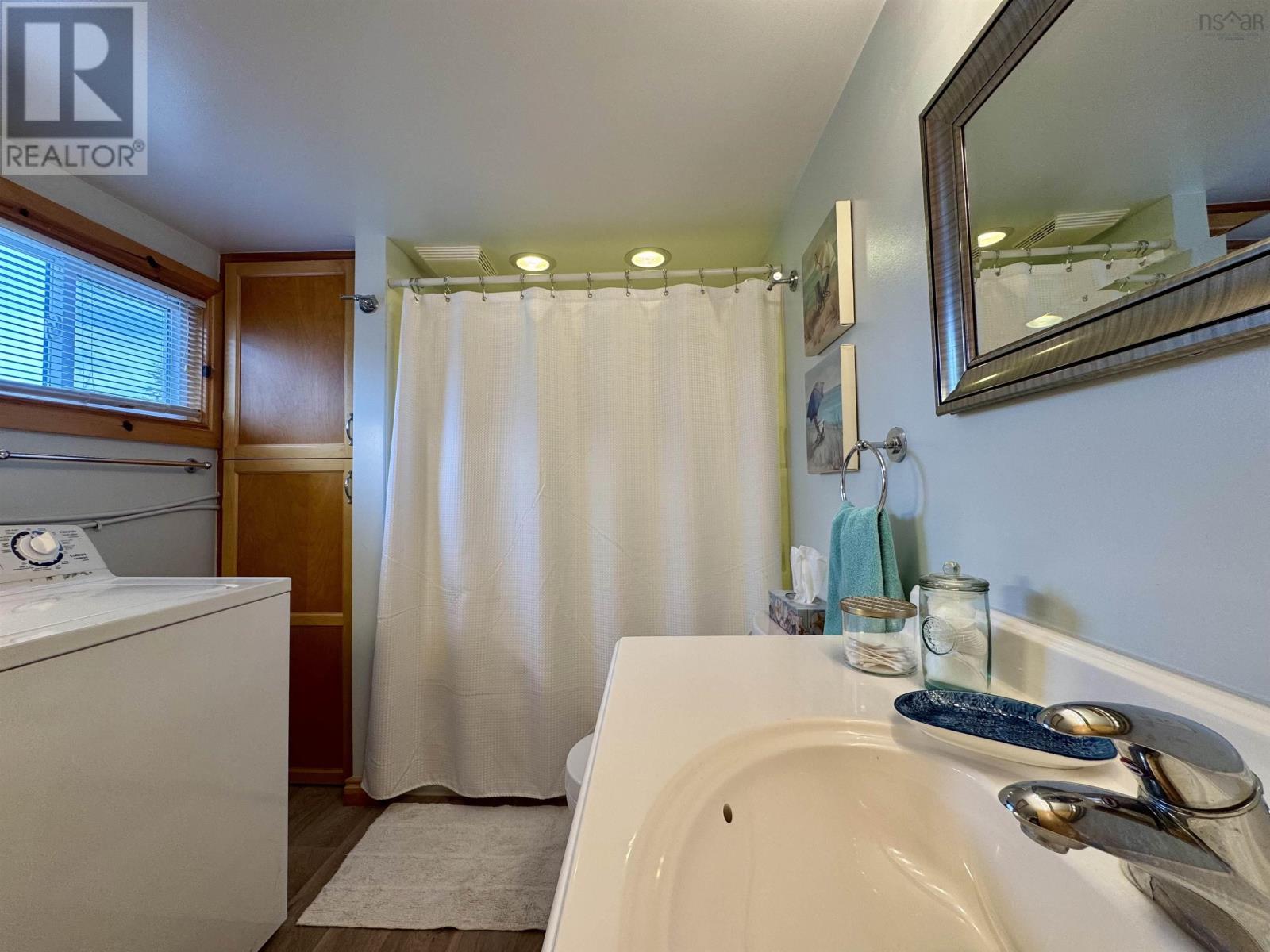 22 Janvrin Harbour Rd. - 22
