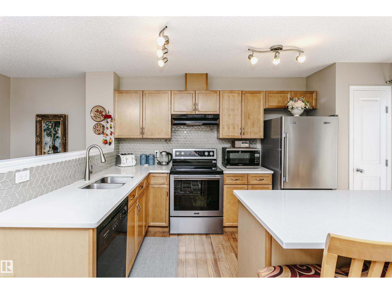 #118 2051 TOWNE CENTRE BV NW, Edmonton