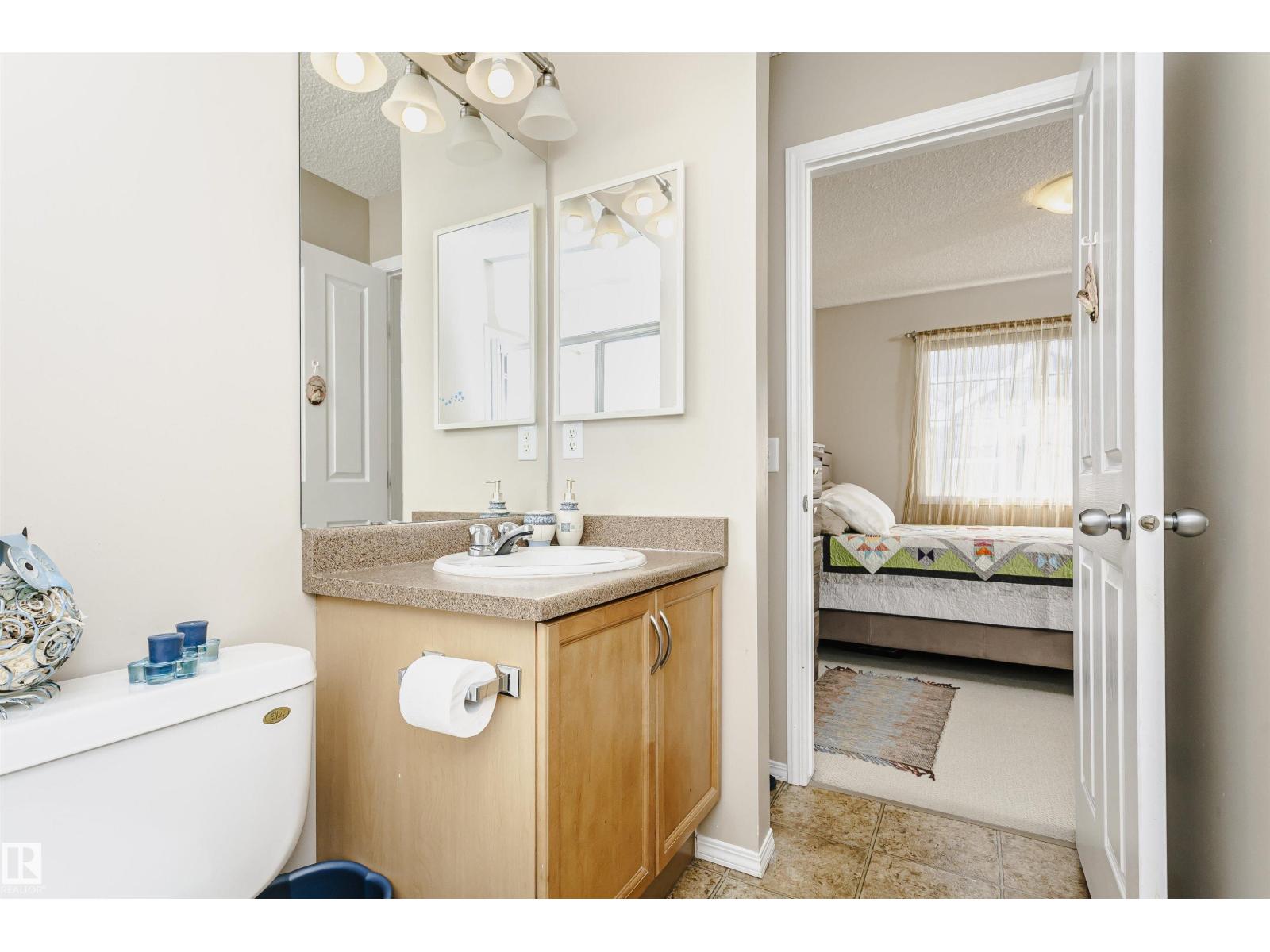 #118 2051 TOWNE CENTRE BV NW, Edmonton